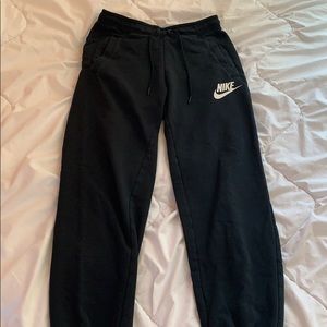 black nike sweatpants